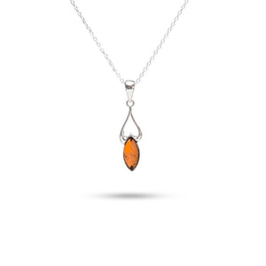 MILLENNE Multifaceted Baltic Amber Heart On Your Leaf Silver Pendant with 925 Sterling Silver